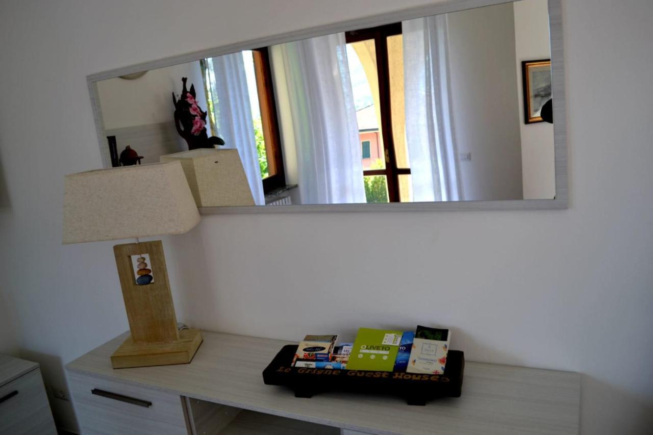 Le Grigne Guesthouse - The Garden Oliveto Lario Luaran gambar