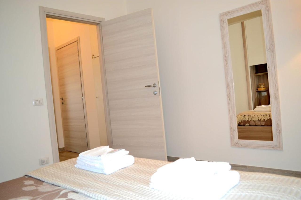 Le Grigne Guesthouse - The Garden Oliveto Lario Luaran gambar
