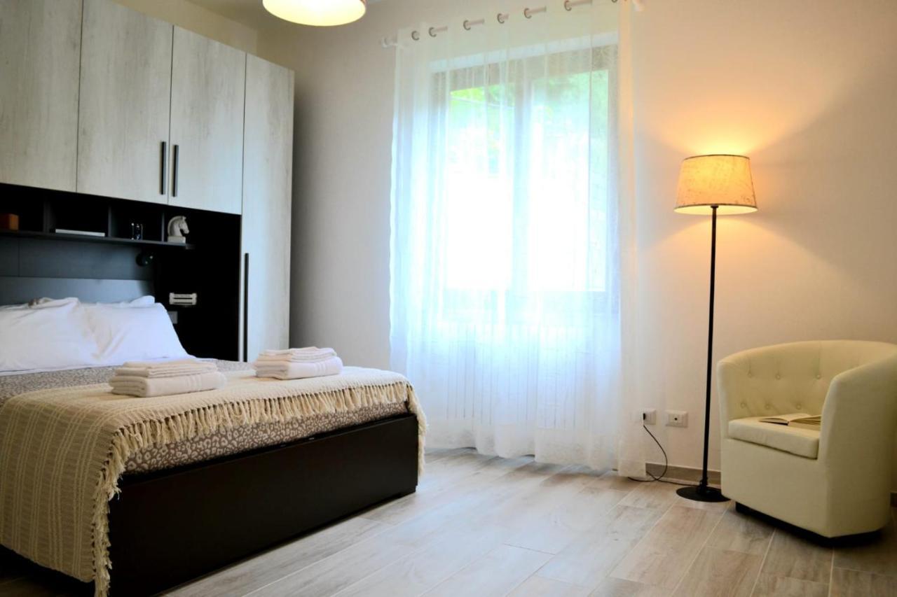 Le Grigne Guesthouse - The Garden Oliveto Lario Luaran gambar