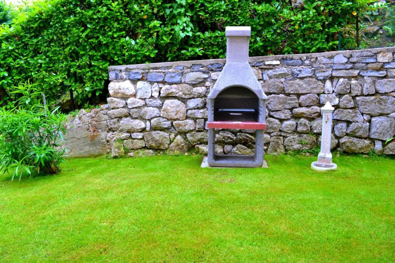 Le Grigne Guesthouse - The Garden Oliveto Lario Luaran gambar