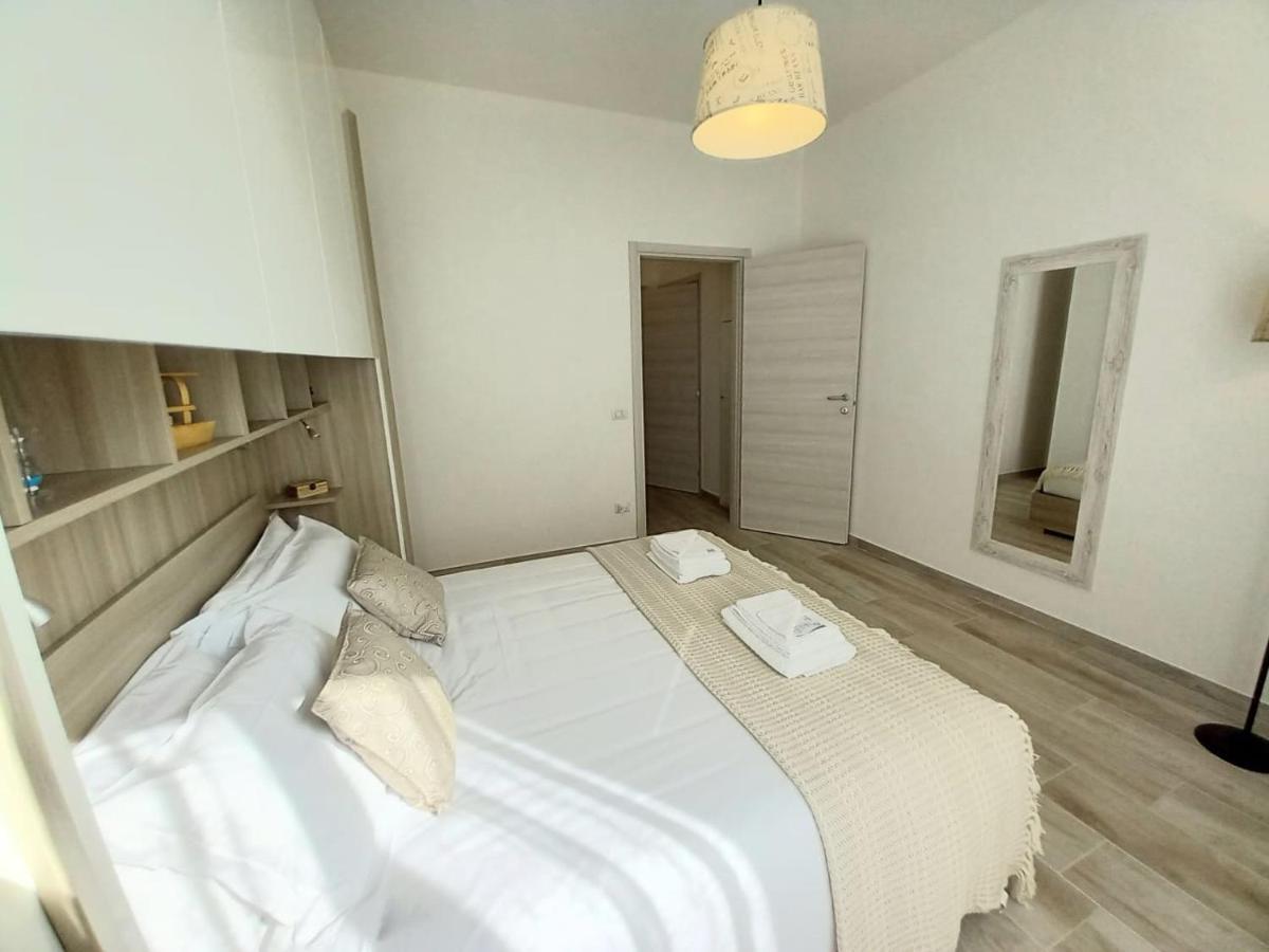 Le Grigne Guesthouse - The Garden Oliveto Lario Luaran gambar