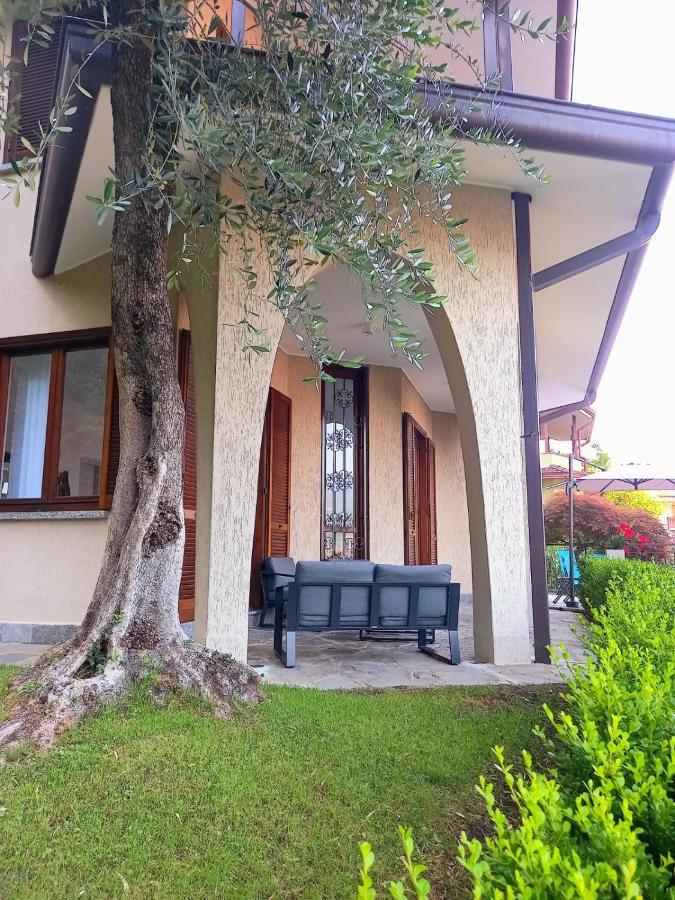 Le Grigne Guesthouse - The Garden Oliveto Lario Luaran gambar