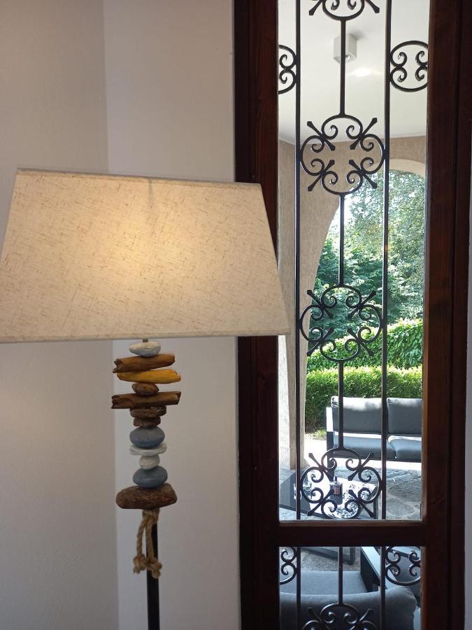 Le Grigne Guesthouse - The Garden Oliveto Lario Luaran gambar
